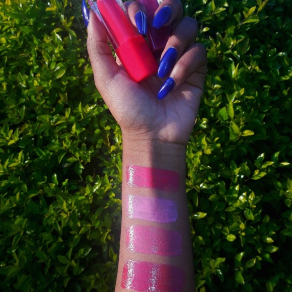 Essence "Make A Statement" lip gloss - Picture 6 of 9